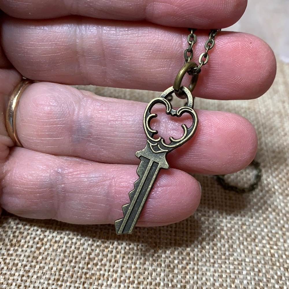 Key Handmade Necklace 18” chain NWOT New